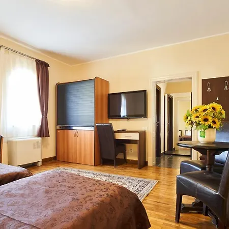 Cozy Reginetta Building Central Location * Boekarest