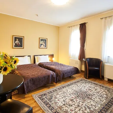 Cozy Reginetta Building Central Location * Boekarest